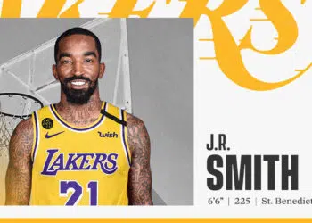 J.R. Smith assina com o Los Angeles Lakers para a retomada da NBA (Crédito: Divulgação/ Lakers)