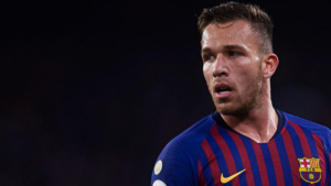 Atitude de Arthur é comentada por presidente do Barcelona, que a classifica como inaceitável e dispara (Crédito: GettyImages)