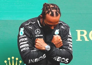 Hamilton presta tributo a Chadwick Boseman e revela desgaste com 2020 (Crédito: GettyImages)