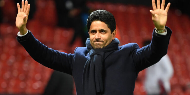 Nasser Al-Khelaifi comemorou muito a classificação do PSG (Crédito: GettyImages)