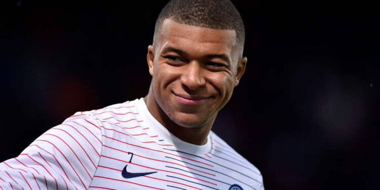Kylian Mbappé, jogador do PSG (Crédito: GettyImages)