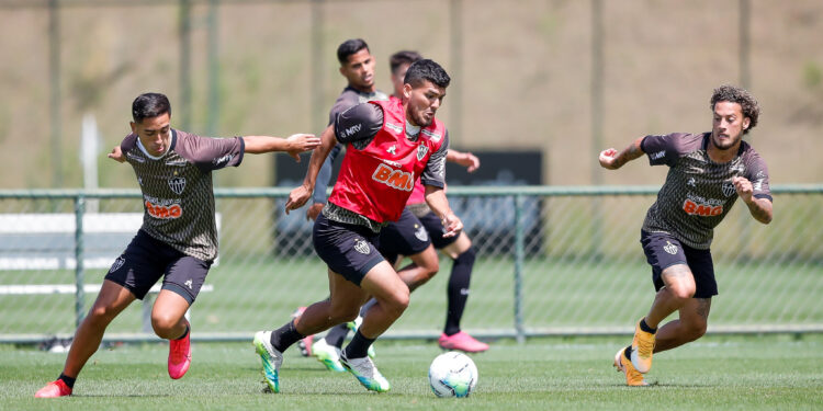 Léo Sena está de saída do Atlético-MG (Crédito: Bruno Cantini / Agência Galo / Atlético / Fotos Públicas)