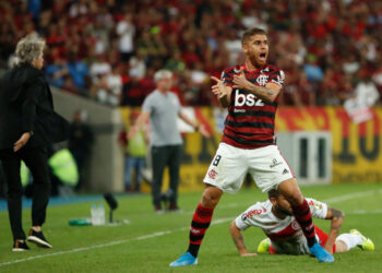 Cuéllar deixou o Flamengo no ano passado (Crédito: GettyImages)