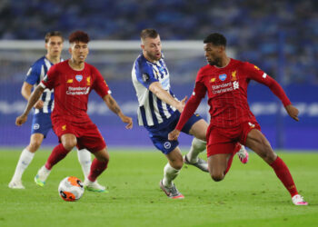 Wijnaldum está na mira do Barcelona (Crédito: GettyImages)