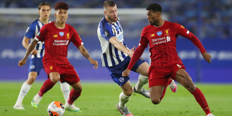 Wijnaldum está na mira do Barcelona (Crédito: GettyImages)