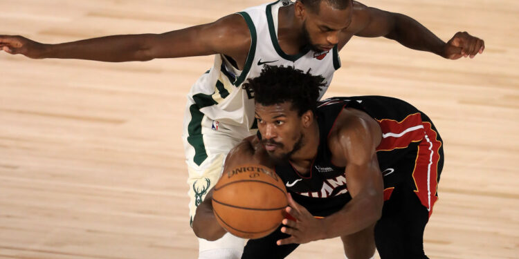 Playoffs da NBA: Heat vence Bucks na primeira semifinal; Thunder força jogo 7 (Crédito: GettyImages)