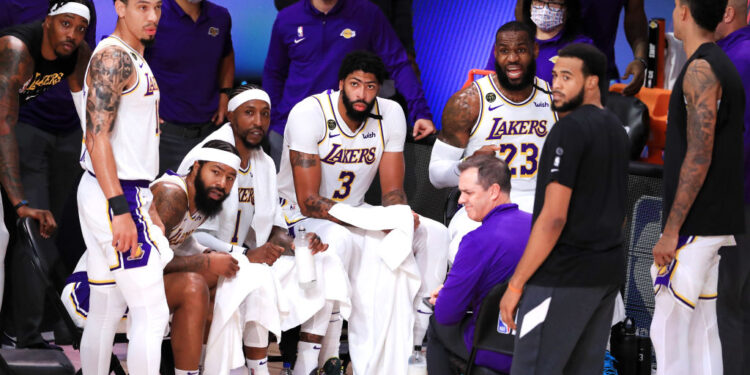 LeBron brilhou na vitória dos Lakers (Crédito: GettyImages)