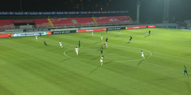 Bragantino e Palmeiras duelaram na Copa do Brasil (Crédito: Transmissão SporTV - 29/10/2020)