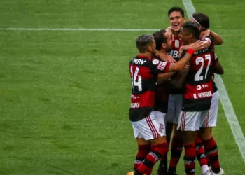 Com mais um gol de Pedro, Flamengo faz 3 a 1 no Athletico-PR no Maracanã (Crédito: GettyImages)