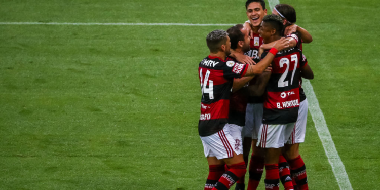 Com mais um gol de Pedro, Flamengo faz 3 a 1 no Athletico-PR no Maracanã (Crédito: GettyImages)