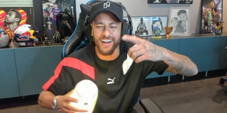 Neymar estreia seu canal na Twitch jogando CS:GO e Among Us (Crédito: Transmissão Twitch)
