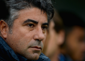 Torcida do Botafogo não aprova Alexandre Gallo no comando do clube e cria campanha contra o treinador (Crédito: GettyImages)