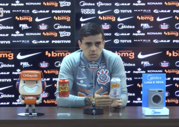 Fagner revela que família chorou após vitória do Corinthians (Crédito: Reprodução/ YouTube)