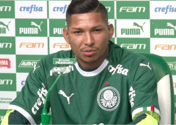 Rony esclarece rumores sobre problemas psicológicos e diz se sentir em casa no Palmeiras (Crédito: Transmissão TV Globo)