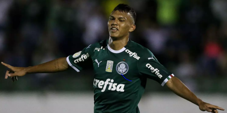 Gabriel Veron foi destaque na campanha do mundial sub-17 com a camisa da Seleção Brasileira (Crédito: Cesar Grecco/Palmeiras)