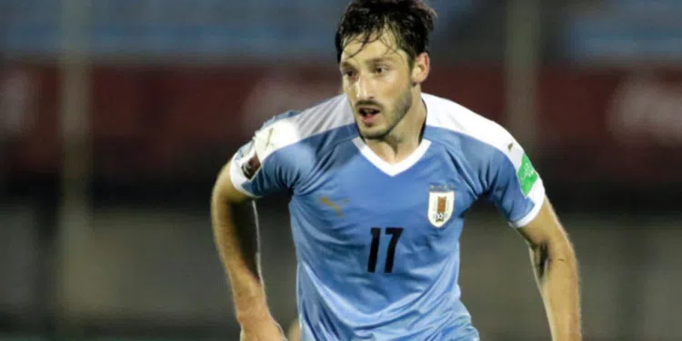 Matías Viña testa positivo para coronavírus e se torna desfalque para o Uruguai diante do Brasil (Crédito: GettyImages)