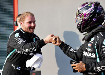 Hamilton diz que Bottas merece mais reconhecimento (Crédito: GettyImages)