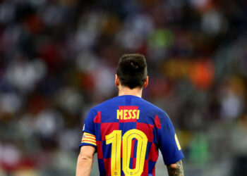 Jogadores do Barcelona não entram em acordo com clube por redução salarial e caso de Messi chama atenção (Crédito: GettyImages)