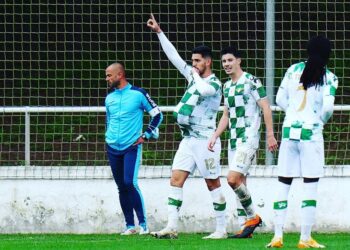 Ex-Grêmio e Botafogo, André Luis marca gol decisivo pelo Moreirense e celebra classificação na Taça de Portugal (Crédito: Ludus Comunica)