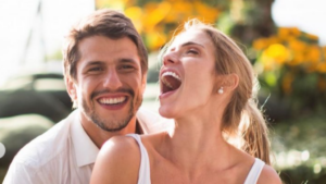 Nadadora Bia Feres revela que está grávida do seu primeiro filho com Mauricio Sirotsky (Crédito: Reprodução/Instagram)