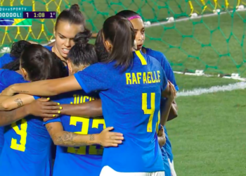 Seleção Brasileira Feminina vence o Equador por 8 a 0 (Crédito: Transmissão TV Globo)