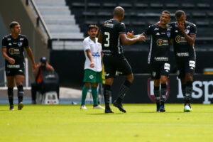 Cícero em ação pelo Botafogo (Crédito: GettyImages)