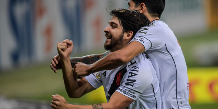 Benítez é um dos grandes nomes do atual elenco do Vasco na temporada (Crédito: GettyImages)