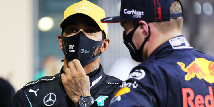 Lewis Hamilton volta às atividades após infecção por covid-19 (Crédito: GettyImages)