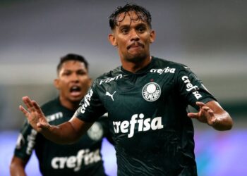Scarpa elogia atenção de Abel com os reservas do Palmeiras (Crédito: GettyImages)
