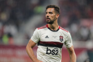 Pablo Marí em ação pelo Flamengo (Crédito: GettyImages)
