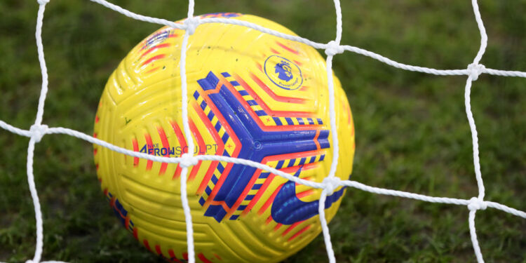 Técnico é multado em R$ 180 mil por criticar árbitro da Premier League (Crédito: GettyImages)