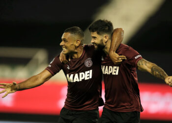 Lanús derrota Vélez e abre vantagem na semifinal da Copa Sul-Americana (Crédito: GettyImages)