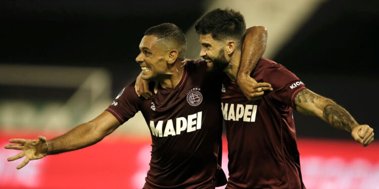 Lanús derrota Vélez e abre vantagem na semifinal da Copa Sul-Americana (Crédito: GettyImages)