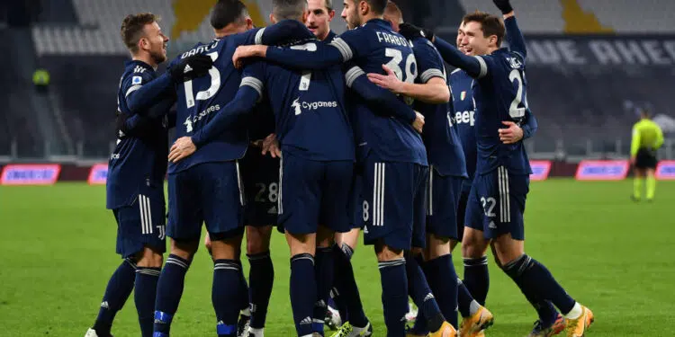 Dybala se lesiona e desfalca a Juventus por duas semanas (Crédito: GettyImages)