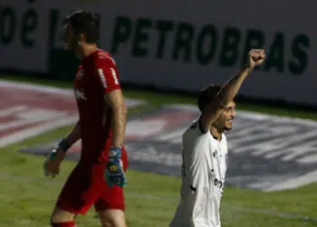 Hyoran em ação pelo Galo (Crédito: GettyImages)