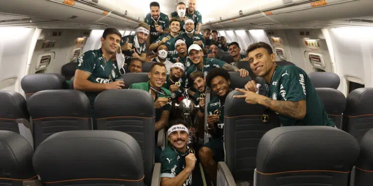Confira as fotos do hotel em que o Palmeiras ficará hospedado no Catar (Crédito: César Greco / Palmeiras)