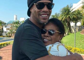 Mãe de Ronaldinho Gaúcho morre em decorrência de covid-19 (Crédito: Instagram)