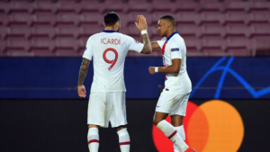 Icardi e Mabppé comemorando o gol pelo PSG (Crédito: GettyImages)