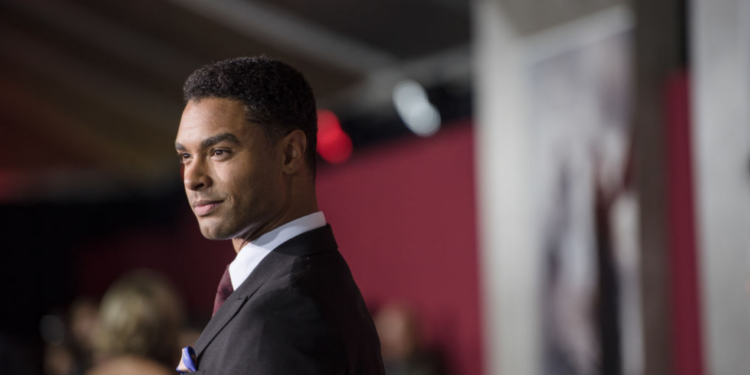 Ator da série Bridgerton, da Netflix (Crédito: GettyImages)