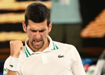 Djokovic vence sensação russa e chega nas finais do Australian Open (Crédito: GettyImages)
