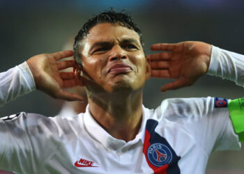 Thiago Silva comemorando gol pelo PSG (Crédito: GettyImages)