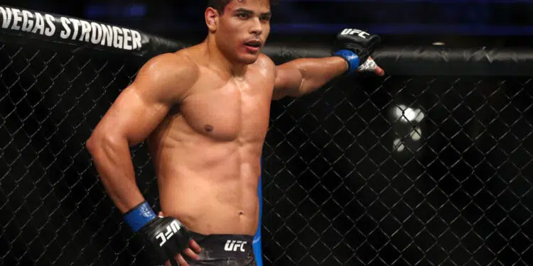 Paulo Borrachinha é um dos grandes lutadores brasileiros no UFC (Crédito: GettyImages)