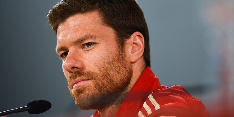 Xabi Alonso será técnico de clube do Campeonato Alemão, diz jornal (Crédito: GettyImages)