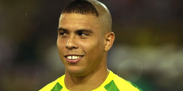 O filme que emociona com a verdade sobre Ronaldo