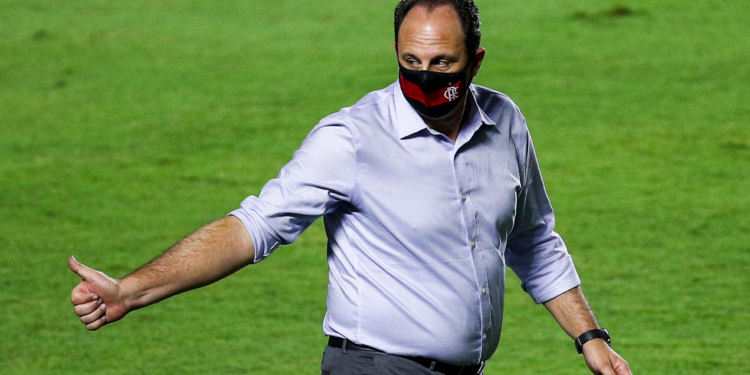 Rogério Ceni após partida contra o São Paulo (Crédito: Getty Images)