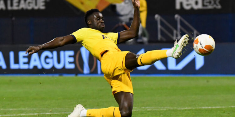 Davinson Sánchez está na mira do Barcelona (Crédito: GettyImages)