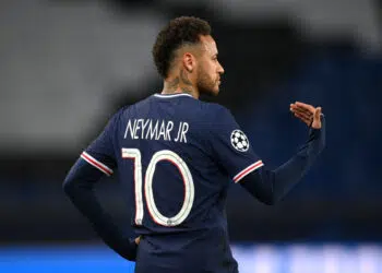 Neymar em ação pelo Paris Saint-Germain (Crédito: GettyImages)