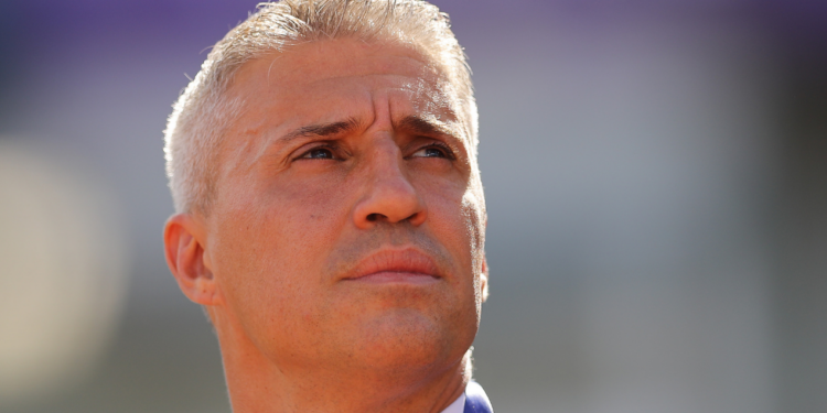 Hernán Crespo já soma 9 vitórias em 11 jogos pelo clube paulista (Crédito: Getty Images)