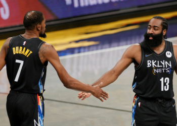 Brooklyn Nets atropela Boston Celtics (Crédito: Getty Images)