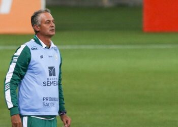 Lisca decidiu recusar a proposta do Santos (Crédito: GettyImages)